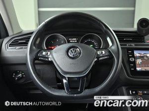 Volkswagen Tiguan 2.0 TDI Prestige 2020 года из Южной Кореи