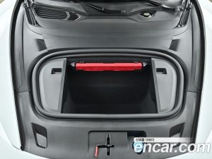 Porsche Taycan Turbo 2023 года из Южной Кореи