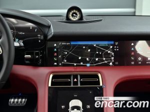 Porsche Taycan Turbo 2023 года из Южной Кореи