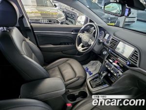 Hyundai AVANTE 1.6 2020 года из Южной Кореи