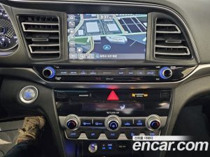 Hyundai AVANTE 1.6 2020 года из Южной Кореи