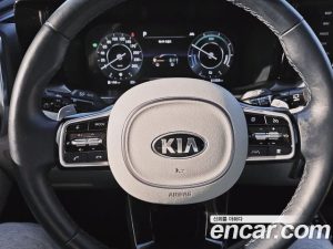 Kia Sorento HEV 1.6 2WD 2021 года из Южной Кореи