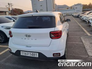 Hyundai Venue 1.6 Smart 2020 года из Южной Кореи