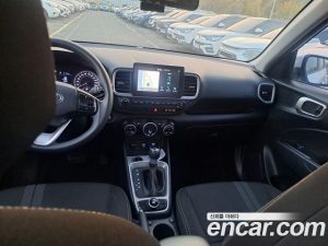 Hyundai Venue 1.6 Smart 2020 года из Южной Кореи