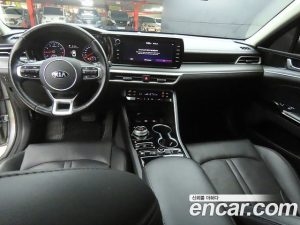 Kia K5 2.0 2020 года из Южной Кореи