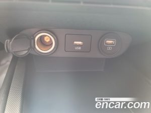 Hyundai AVANTE 1.6 2021 года из Южной Кореи