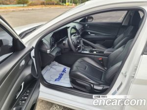 Hyundai AVANTE 1.6 2021 года из Южной Кореи