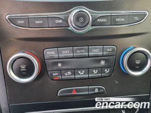 Renault-KoreaSamsung QM6 2.0 GDe LE 2WD 2020 года из Южной Кореи