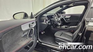 Mercedes-Benz CLA-Class CLA250 4MATIC 2020 года из Южной Кореи
