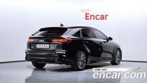 Kia K3 1.6 Turbo GT 5Door 2022 года из Южной Кореи