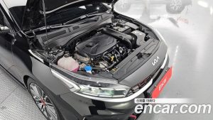 Kia K3 1.6 Turbo GT 5Door 2022 года из Южной Кореи