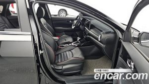 Kia K3 1.6 Turbo GT 5Door 2022 года из Южной Кореи