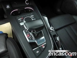 Audi A5 45 TFSI 4WD Premium Sportback 2019 года из Южной Кореи