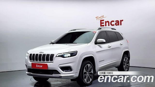 Jeep Cherokee 2.2 Дизель Overland 4WD 2019 года из Кореи