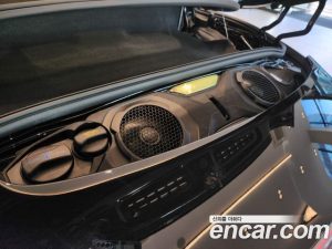 Porsche 911 CARRERA 4 GTS Cabriolet 2023 года из Южной Кореи