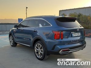 Kia Sorento Дизель 2.2 4WD 2021 года из Южной Кореи