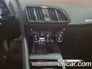 Audi R8 5.2 V10 Performance Coupe 2021 года из Южной Кореи