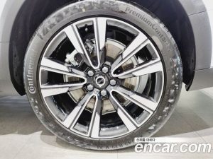 Volvo V60 B5 ULTIMATE AWD 2023 года из Южной Кореи