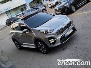 Kia Sportage Бензин 2.0 2WD 2022 года из Южной Кореи