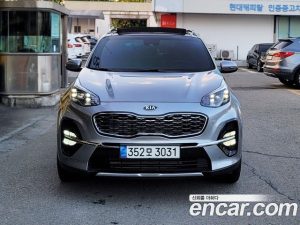 Kia Sportage Бензин 2.0 2WD 2022 года из Южной Кореи