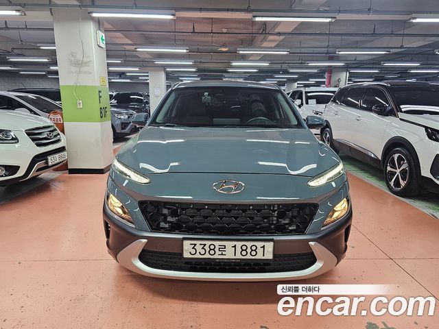 Hyundai Kona Бензин 1.6 Turbo 2WD 2021 года из Кореи