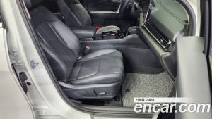 Kia Sportage Бензин 1.6 Turbo 2WD 2023 года из Южной Кореи