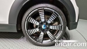 Mini Cooper Convertible Seaside Edition 2023 года из Южной Кореи
