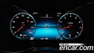 Mercedes-Benz GLC-Class GLC300 4MATIC Premium 2020 года из Южной Кореи