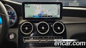 Mercedes-Benz GLC-Class GLC300 4MATIC Premium 2020 года из Южной Кореи