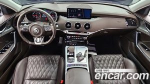 Kia Stinger 2.5 AWD Meister 2021 года из Южной Кореи