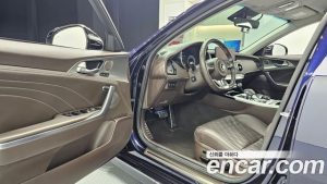 Kia Stinger 2.5 AWD Meister 2021 года из Южной Кореи