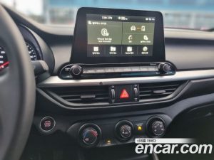 Kia K3 2020 года из Южной Кореи