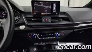 Audi SQ5 3.0 TDI 4WD 2020 года из Южной Кореи