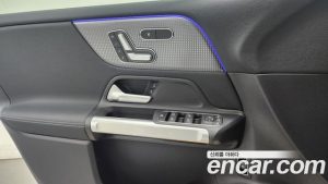 Mercedes-Benz EQB EQB300 4MATIC AMG LINE 2023 года из Южной Кореи
