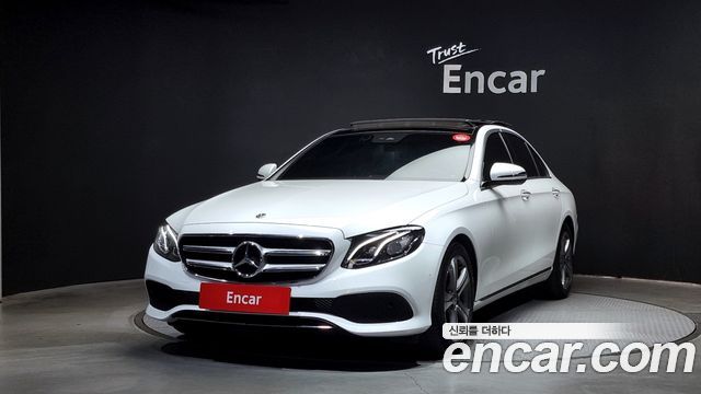 Mercedes-Benz E-Class E300 Avantgarde 2019 года из Кореи