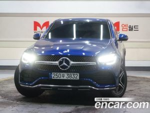 Mercedes-Benz GLC-Class GLC300 4MATIC Coupe 2020 года из Южной Кореи