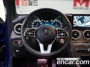 Mercedes-Benz GLC-Class GLC300 4MATIC Coupe 2020 года из Южной Кореи