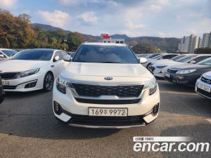 Kia Seltos Бензин 1.6 Turbo 2WD 2020 года из Южной Кореи