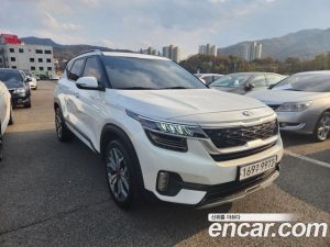 Kia Seltos Бензин 1.6 Turbo 2WD 2020 года из Южной Кореи