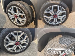 Kia Seltos Бензин 1.6 Turbo 2WD 2020 года из Южной Кореи