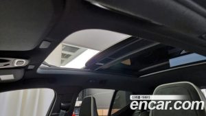 Volvo XC40 B4 R-디자인 2021 года из Южной Кореи