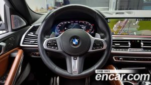 BMW X6 M50i 2021 года из Южной Кореи