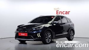 Kia Niro 1.6 HEV 2020 года из Южной Кореи