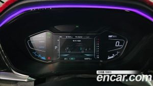Kia Niro 1.6 HEV 2020 года из Южной Кореи