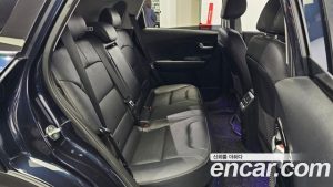 Kia Niro 1.6 HEV 2020 года из Южной Кореи