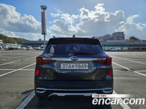Kia Seltos Бензин 1.6 Turbo 2WD 2020 года из Южной Кореи