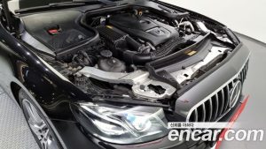 Mercedes-Benz E-Class E300 4MATIC AMG Line 2020 года из Южной Кореи