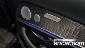Mercedes-Benz E-Class E300 4MATIC AMG Line 2020 года из Южной Кореи