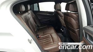 BMW 5-Series 520d M Sport Plus 2020 года из Южной Кореи