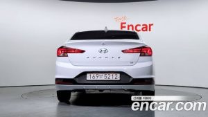 Hyundai AVANTE 1.6 2020 года из Южной Кореи